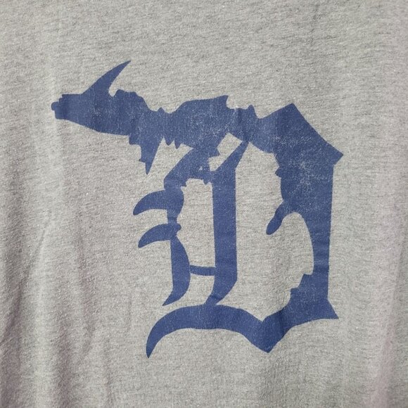 Detroit Tigers Tee Shirt Soft No Tags Gray Baseball Adult Small Mens Michigan - Picture 6 of 7